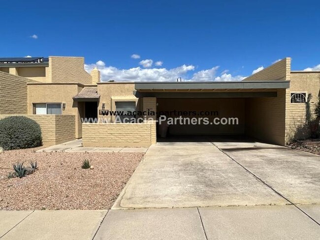 Foto del edificio - Eastside Townhome