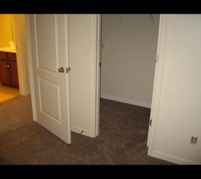 Building Photo - 961 Golfview Dr