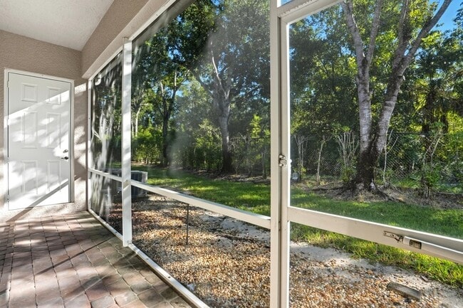 Building Photo - 3383 Antica St