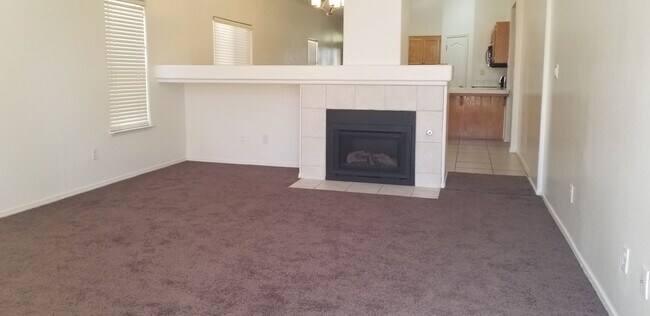 Building Photo - 4700 Betony Dr