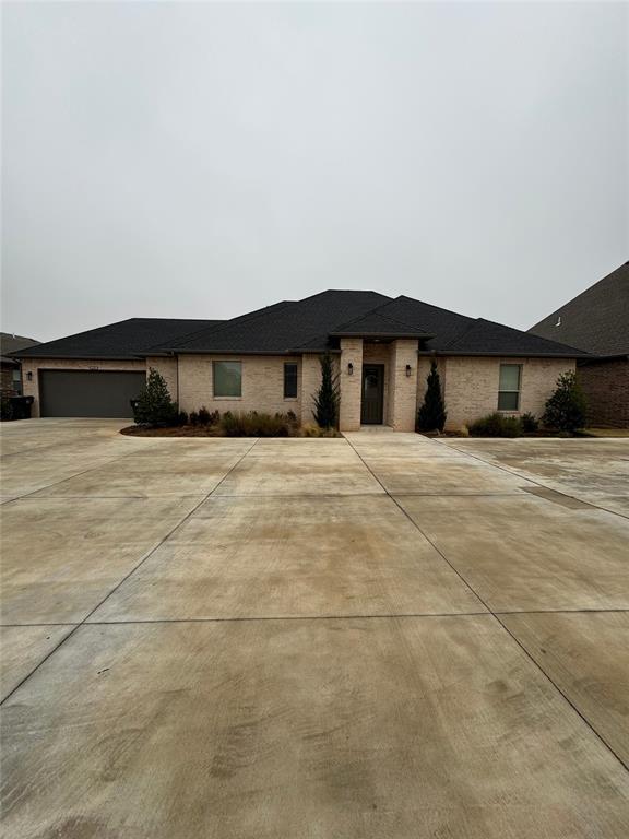 Primary Photo - 3223 Enclave Pl