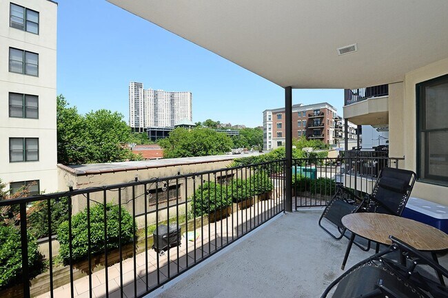 Foto del edificio - 920 Jefferson St