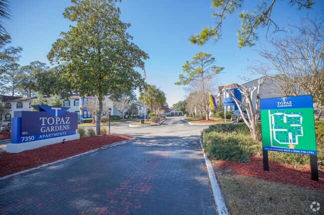 Oakview Landing Apartments