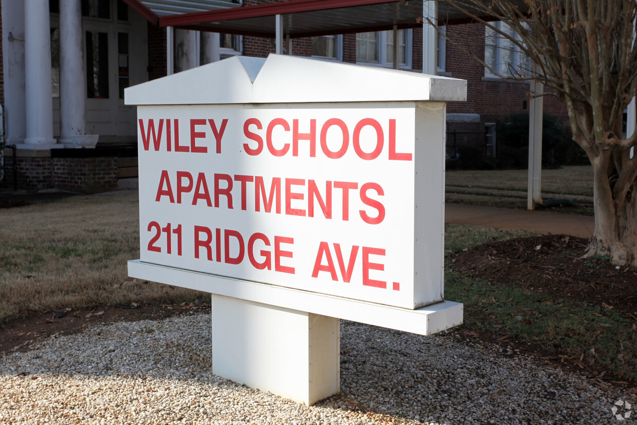 Foto del edificio - Wiley School Apartments