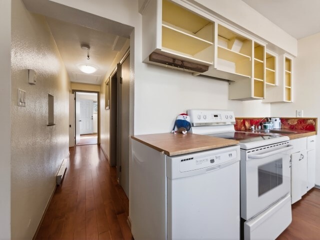 Building Photo - 641 Prideaux St