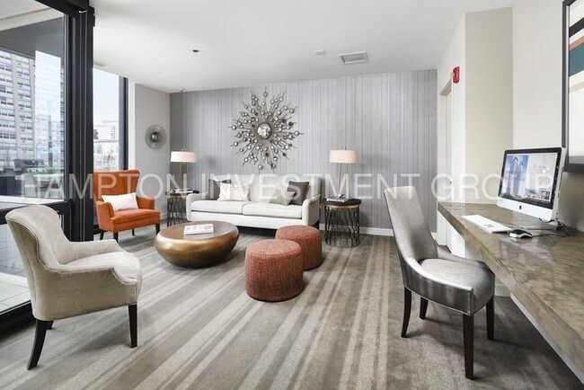 Building Photo - Gorgeous 1 Bedroom in South Loop Neighborhood