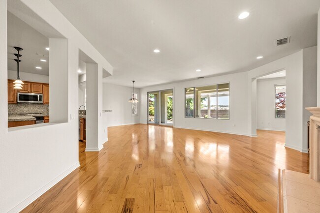 Foto del edificio - 2813 Black Hawk Ln