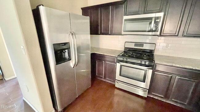 Foto del edificio - 6673 Boulder Canyon Ln