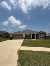 Building Photo - 6705 Black Springs Dr