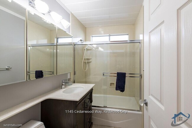 Foto del edificio - 1145 Cedarwood Way