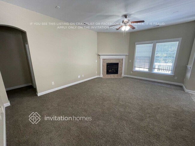 Building Photo - 8629 Covedale Crossings Cir