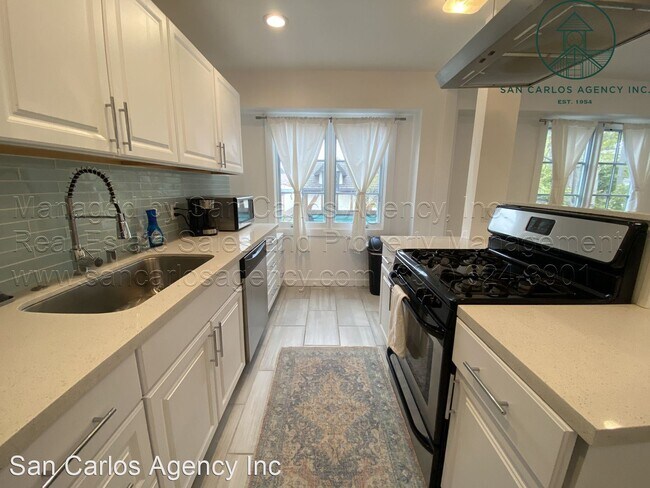 Building Photo - 1 br, 1 bath House - 6th Ave 3 SE San Carlos
