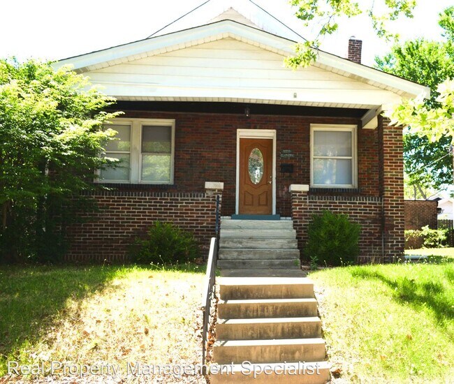 Foto del edificio - 3 br, 1 bath House - 5005 Elenore Ave