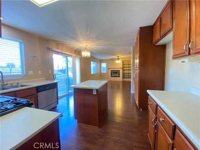 Foto del edificio - 708 Hillview St