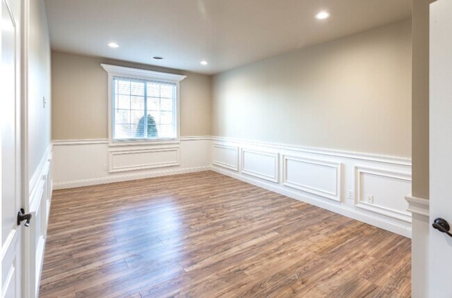 Interior Photo - The Grand