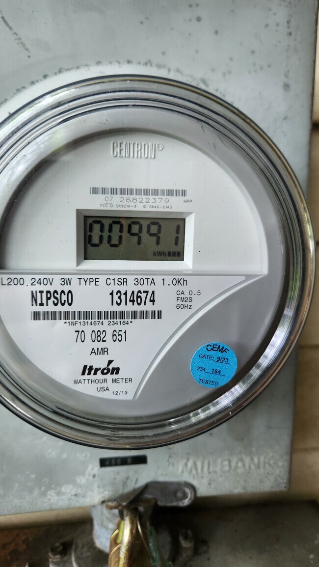 456 E Walnut St Unit 456 Upstairs, Nappanee, IN 46550 Apartments in