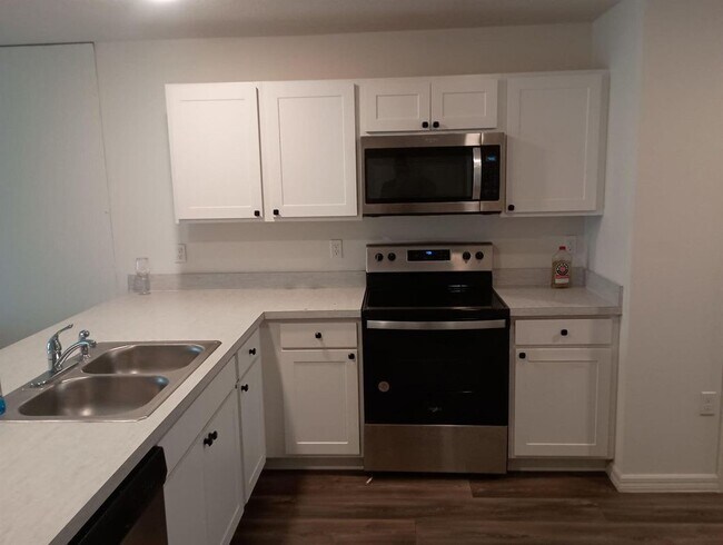 Foto del edificio - 357 SE Starfish Ave