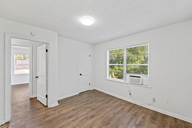 Foto del edificio - 1133 2nd Ave N