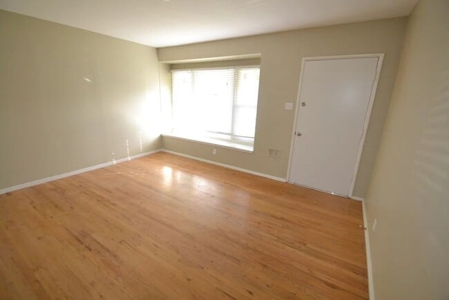Building Photo - 6500 Whitaker Ave