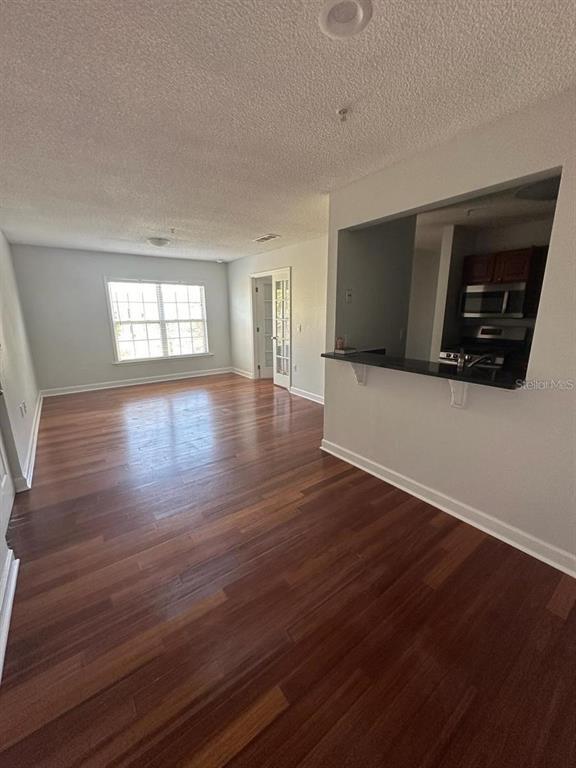 Building Photo - 2059 Dixie Belle Dr
