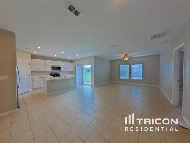 Foto del edificio - 232 Garnet Ave