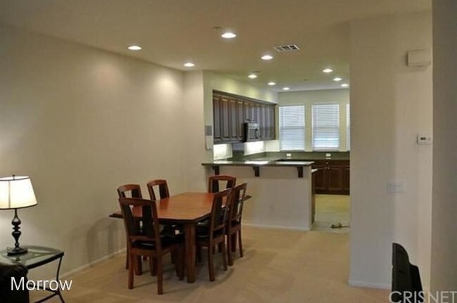 Building Photo - 970 Sweetbriar Ln