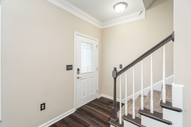 Building Photo - 7713 Budding Vine Ln