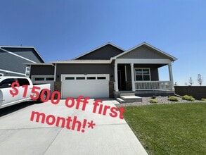 Building Photo - 1858 Mount Monroe Dr