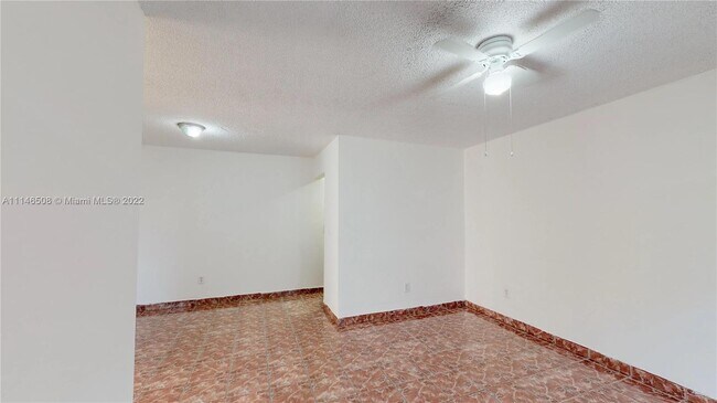 Foto del edificio - 6675 W 26th Ct
