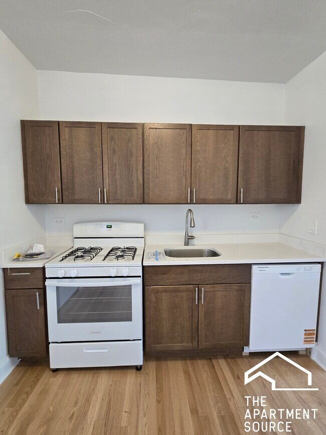 Foto del edificio - 3258 W Belle Plaine Ave