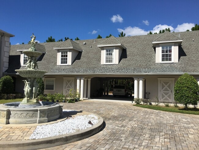 Building Photo - 18520 Ramblewood Rd