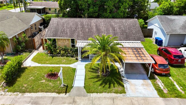 Foto del edificio - 7677 Montague Loop