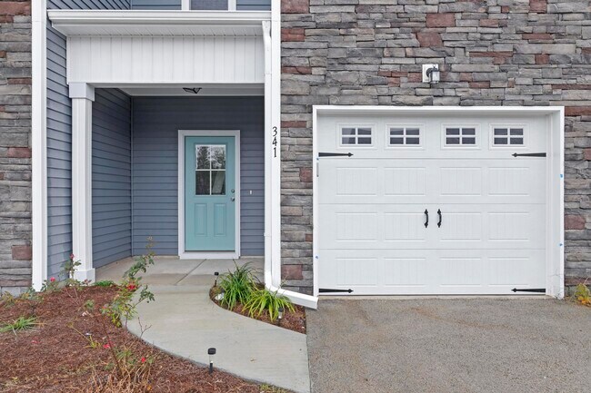 Building Photo - 341 S Stingray Ln