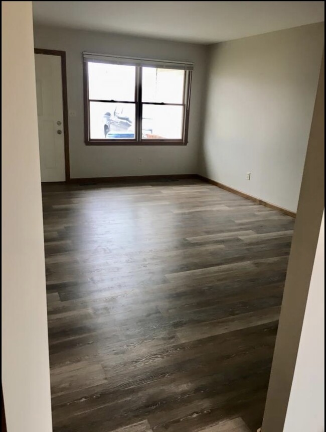 Foto del edificio - 811 8th Pl SW