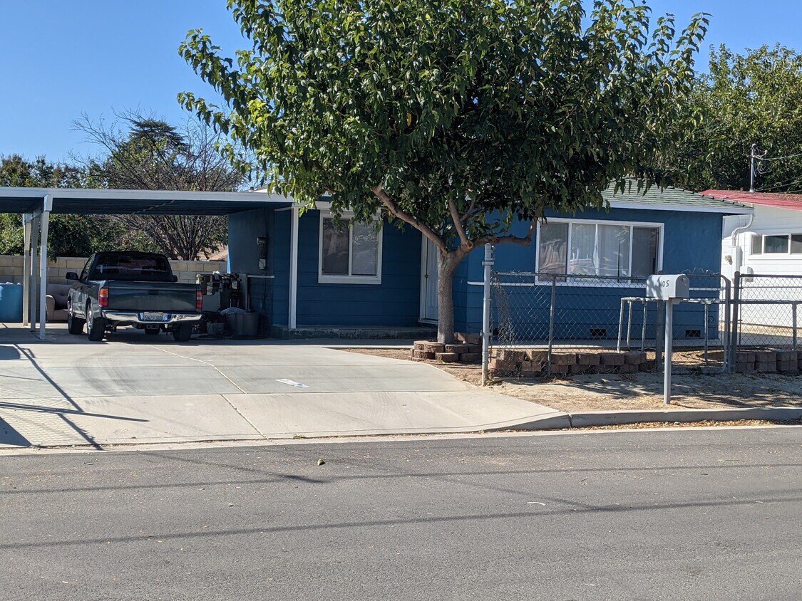 Foto del edificio - 1105 Wellwood Ave