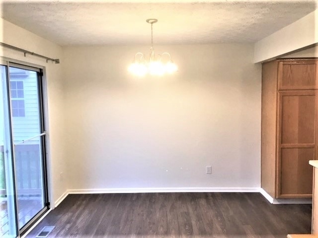 Building Photo - 821 Monarda Pl