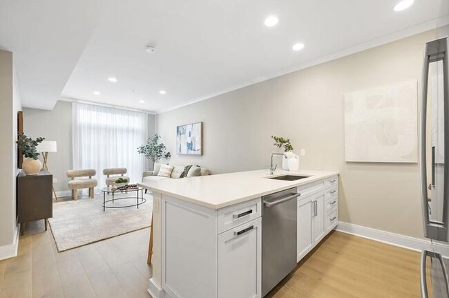 Foto del edificio - APARTMENT