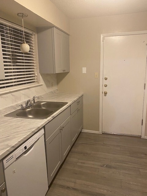 Más actualizaciones de cocina - 1213 Westway Cir