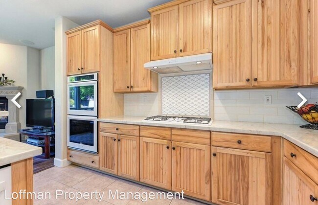Building Photo - 5 br, 4 bath House - 6096 Great Basin Drive