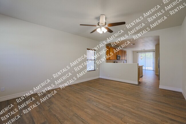Building Photo - 21821 E Gold Canyon Dr