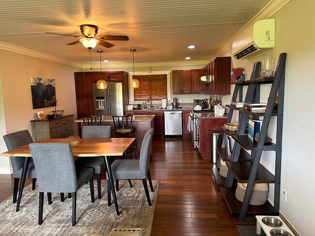 Foto del edificio - 4614 Haleilio Rd