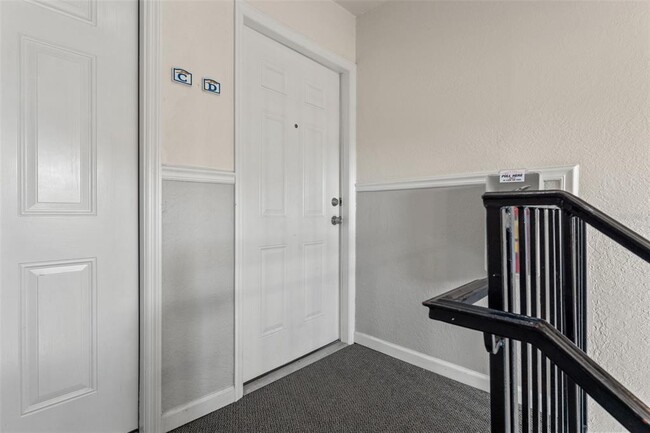 Building Photo - 209 Sea Horse Dr SE