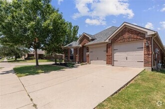 Building Photo - 701 Fireberry Dr