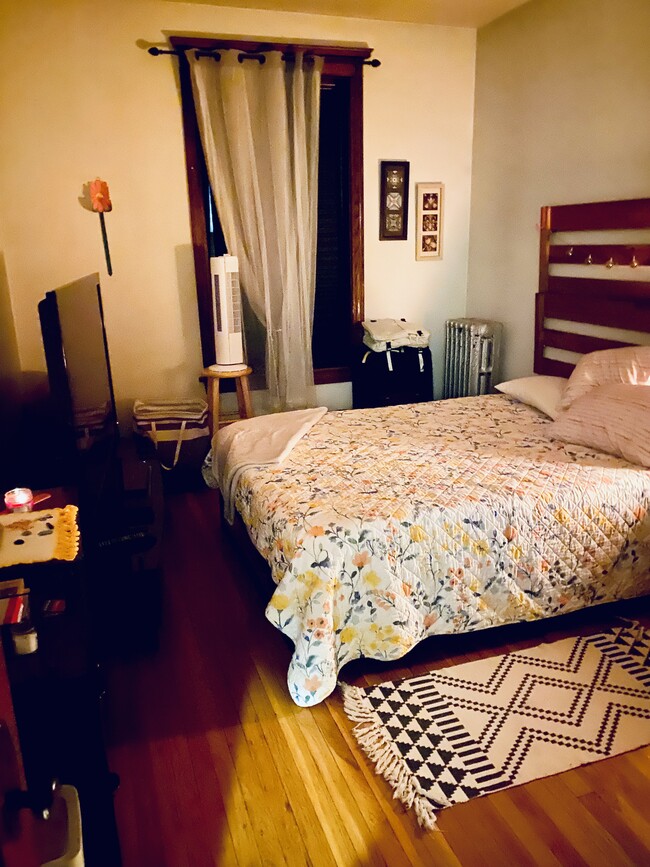 Foto del edificio - 3938 N Ashland Ave