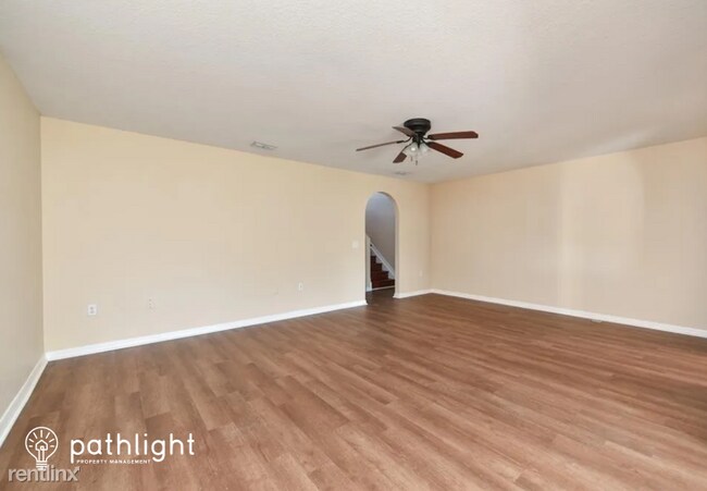 Foto del edificio - 3 br, 2.5 bath House - 3721 Woodbury Hill ...