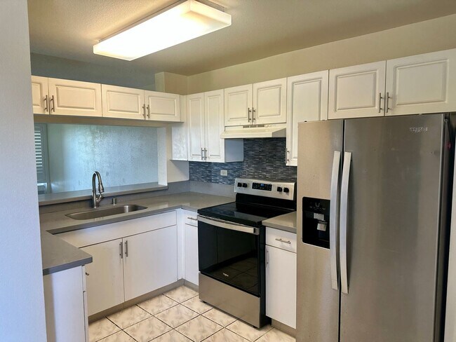 Foto del edificio - 2 bedroom 2 bath unit in highly desirable ...