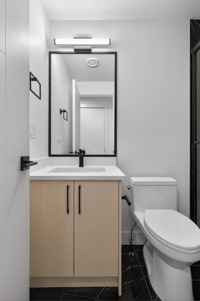 Building Photo - 1.0 bedroom in Edmonton Alberta T6L 2V3