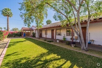 Building Photo - 928 W McDowell Rd