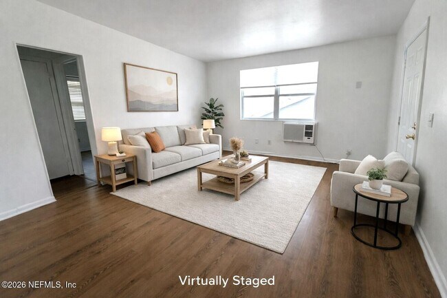 Foto del edificio - 2977 Collier Ave