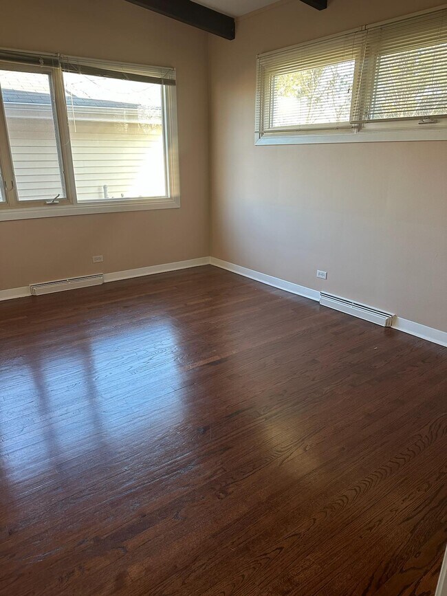 Foto del edificio - 5037 N Olympia Ave